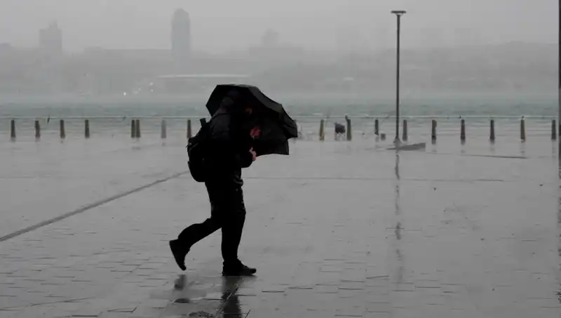 Marmara Bölgesi'nde Aniden Düşen Hava Sıcaklıkları, Yağış Beklentileri Artıyor