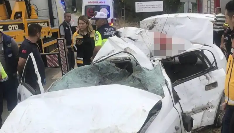 Tokat'ta Devrilen Otomobilin Sürücüsü Kaza Sonucu Hayatını Kaybetti
