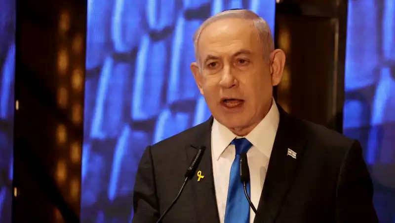 Macron’a "Canın Cehenneme" Dedi! Netanyahu Oğlunu Savundu