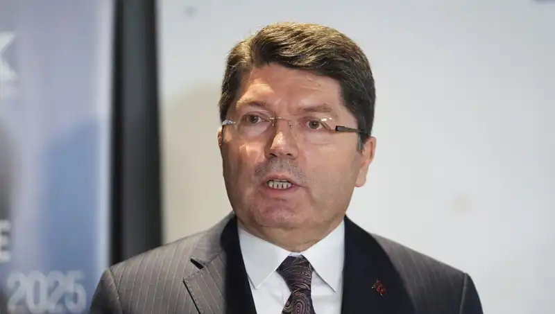 CHP’ye Kayyum İddiaları Üzerine Soruşturma Başlatıldı: Gerçekler Neler?