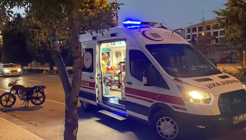 Motosiklet Kazası: Otomobil Sürücüsü Kaçtı, Olay Dehşet Verdi