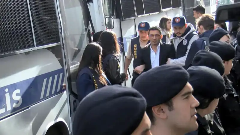 Flash Haber TV’ye El Koyuldu: Payfix Operasyonunda 29 Şüpheli Adliyede!
