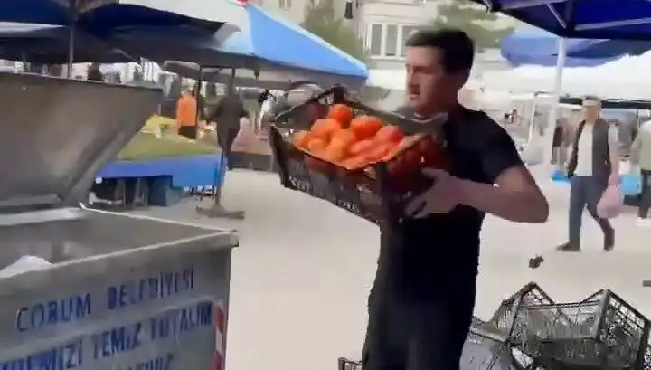 Domatesleri Çöpe Dökerek Gözdağı Veren Pazarcıya Şok Ceza