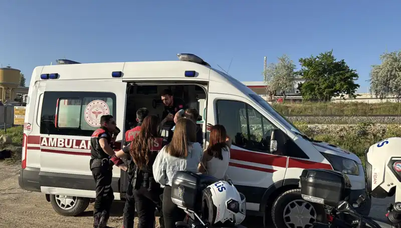 Hayatın Sınavında Arkadaşının Desteğiyle Koşmaya Başladı