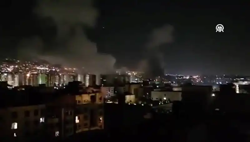 İsrail, Tahran'ı Hedef Alan Kapsamlı Bir Hava Operasyonu Düzenledi