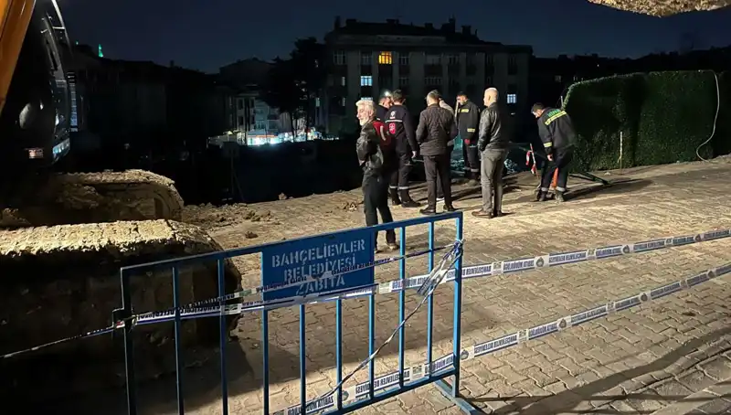 İstanbul'da İnşaat Çalışmasında Büyüleyici Yol Çökmesi: Detaylar Ortaya Çıktı