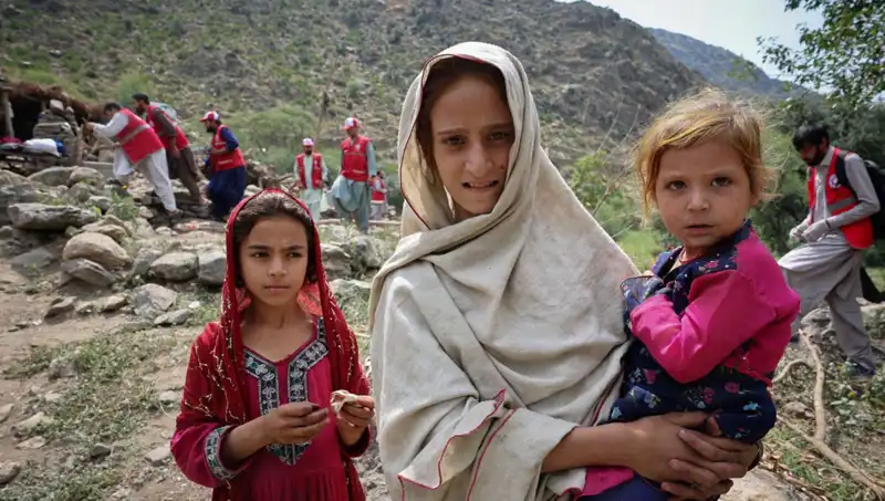 Afganistan'da Gece Yarısı Depremi: 2 Bin Can Kaybı ve Yıkım
