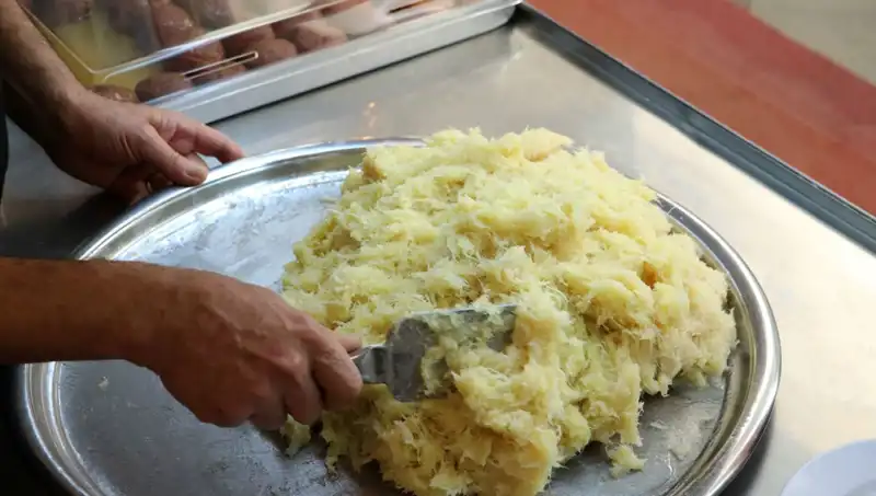 35 Yıldır Kentin Tescilli Lezzetini Sunan Usta: Gizli Tarifin Sırrı Ne?