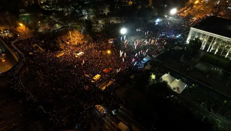 İmamoğlu Destekçileri İstanbul, Ankara ve İzmir'de Sokaklara Döküldü!