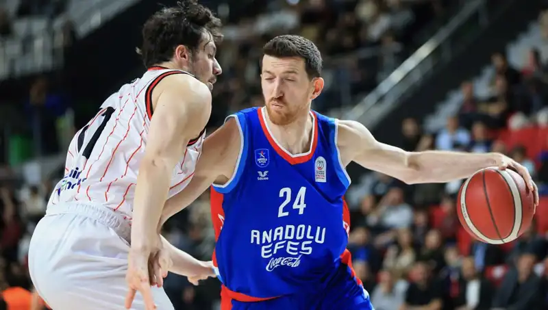 Anadolu Efes, Euroleague'de Şampiyonluk Yolunda Kritik Mücadeleye Çıkıyor