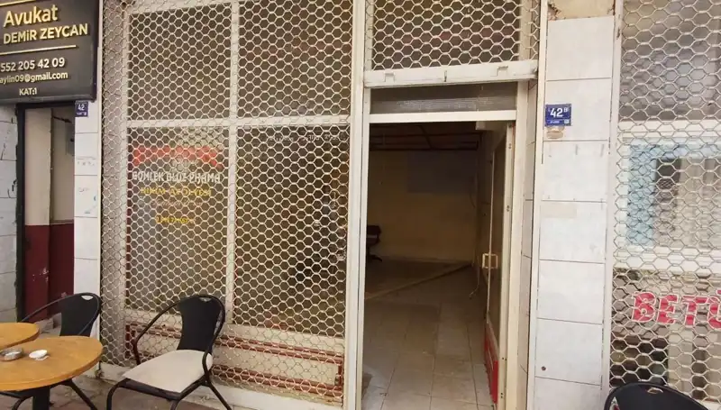 Yarım Asırlık Dükkanın Hikayesi: Artık Sadece Ismi Kaldı mı?