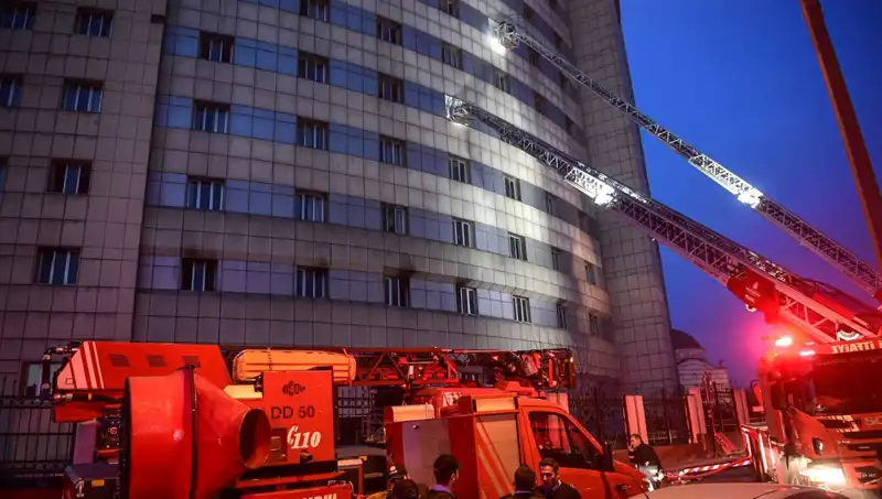 Yüksek Katlı Binalarda Yaşayanlar İçin Acil Uyarı: İtfaiyecilerin Vurguladığı Tehlikeler Neler?